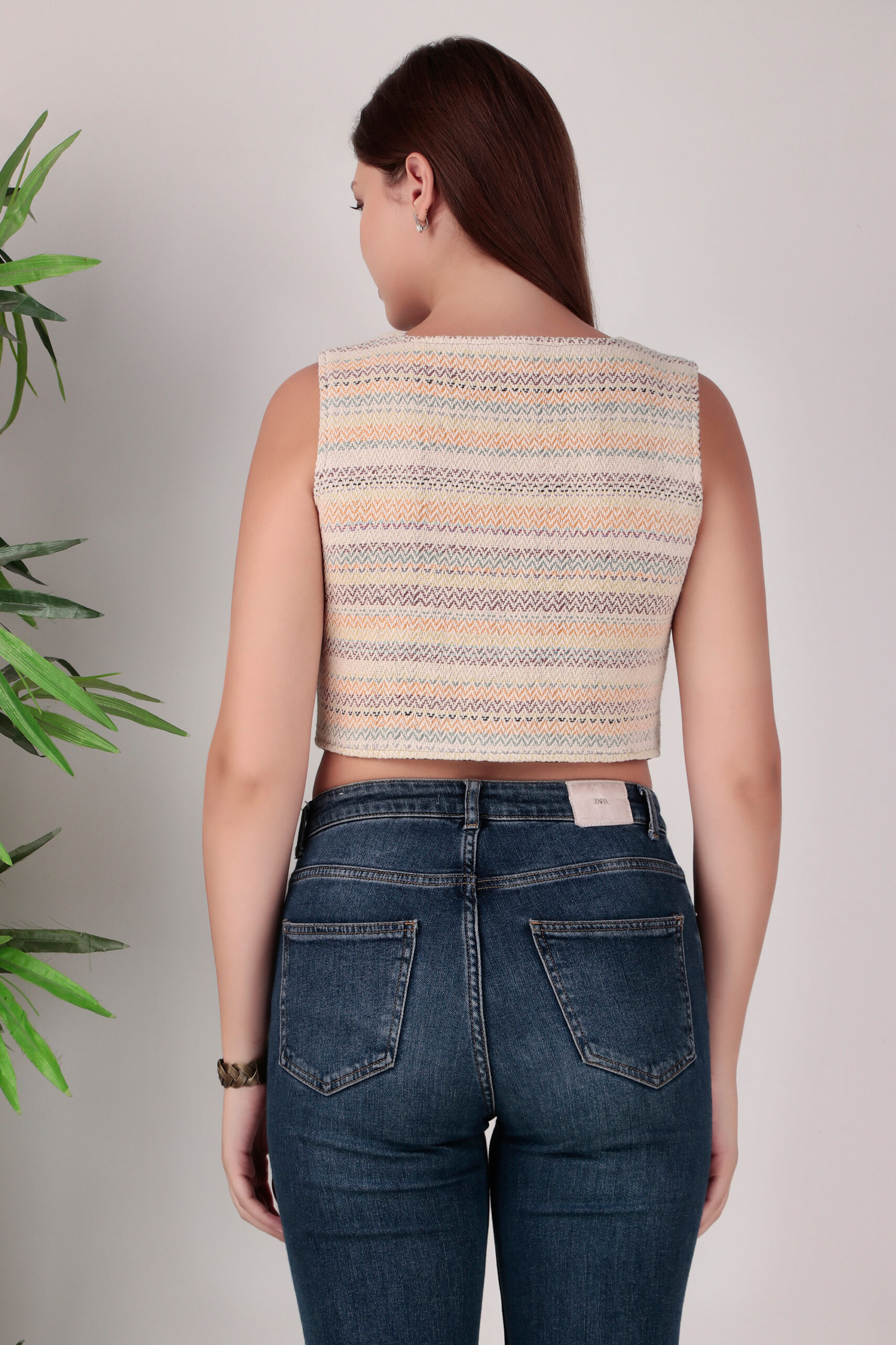 Ari Embroidery Vest - Image 3